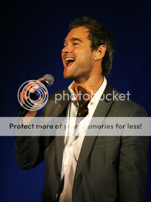 IMAGE: http://i332.photobucket.com/albums/m338/EdBray/Dan1.jpg