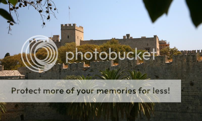 IMAGE: http://i332.photobucket.com/albums/m338/EdBray/Rhodes3.jpg