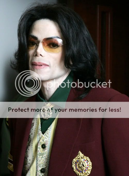 43_michaeljackson09.jpg
